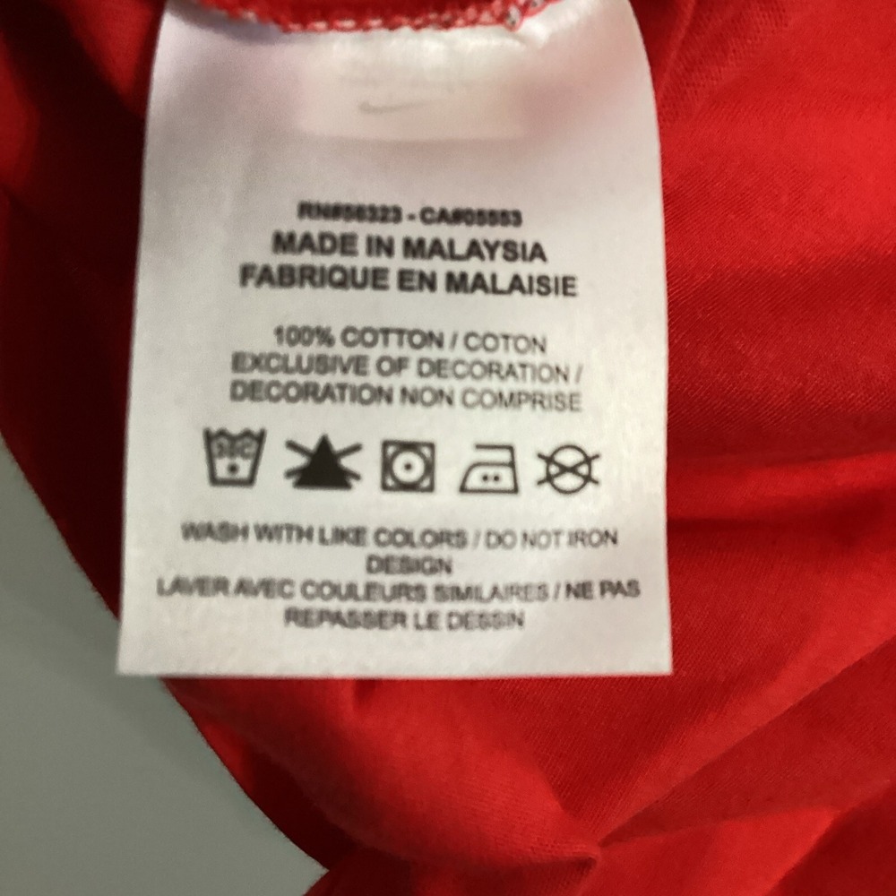 Nike Kids Play With Sole Graphic T-Shirt Red Short Sleeve FV5343-657 Size L NWT - Picture 5 of 6